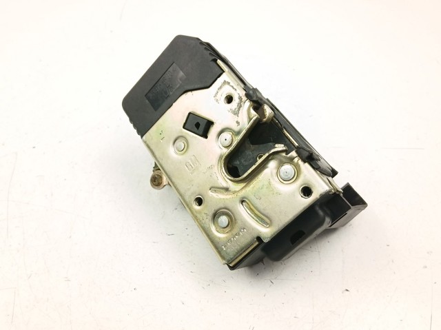 Fecho da porta dianteira esquerda para Opel Astra F70