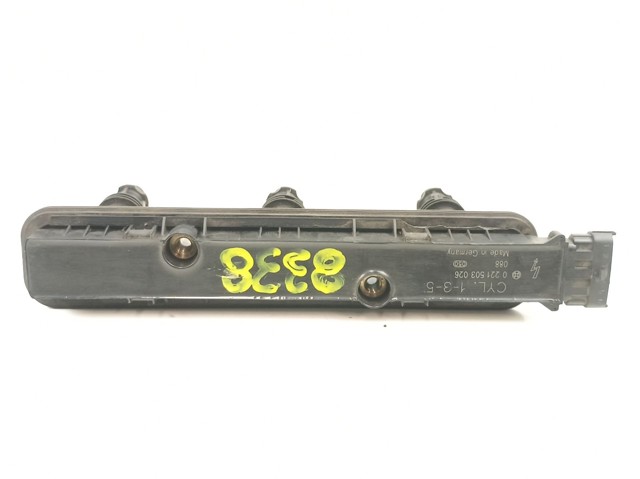 Bobina de ignição 90584336 OPEL