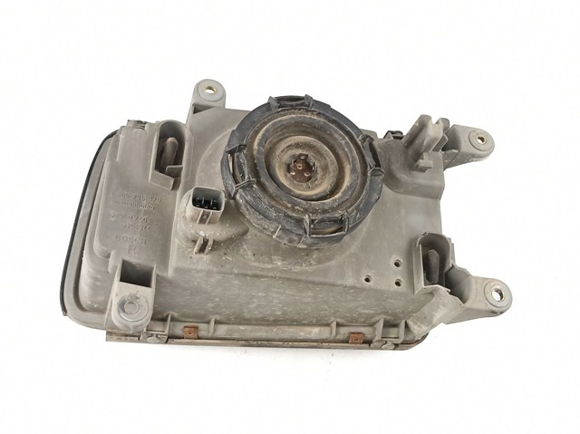 Luz direita 91157026 OPEL