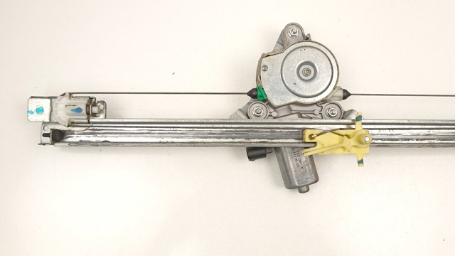 Mecanismo de acionamento de vidro da porta dianteira esquerda 91165704 OPEL