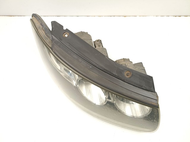 Luz direita 921022B020 HYUNDAI