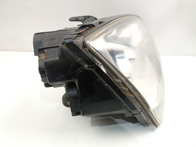 Luz direita 921023E010 HYUNDAI