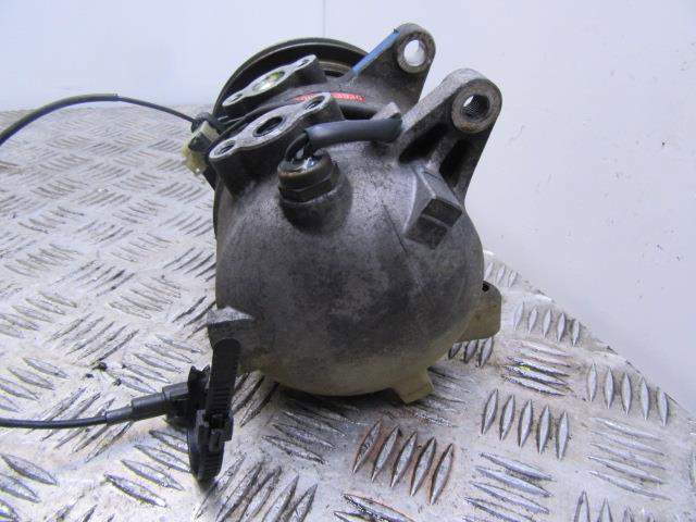 Comprar  Terrano II R20