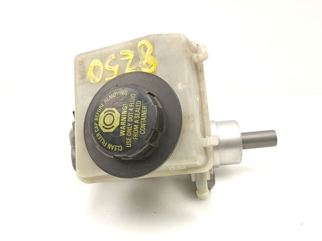 Cilindro mestre do freio 93179177 OPEL