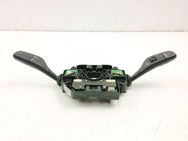 Comutador instalado na coluna da direção, montado 9368597 BMW