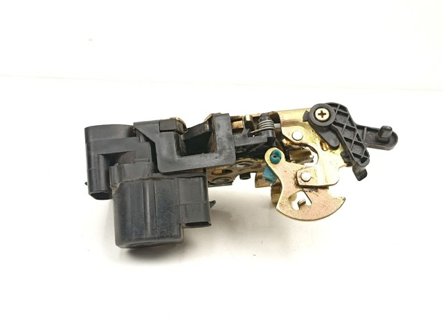 Fecho da porta traseira direita 96260996 GM
