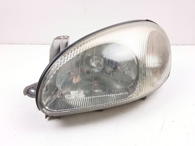 Luz esquerda 96304610 GM