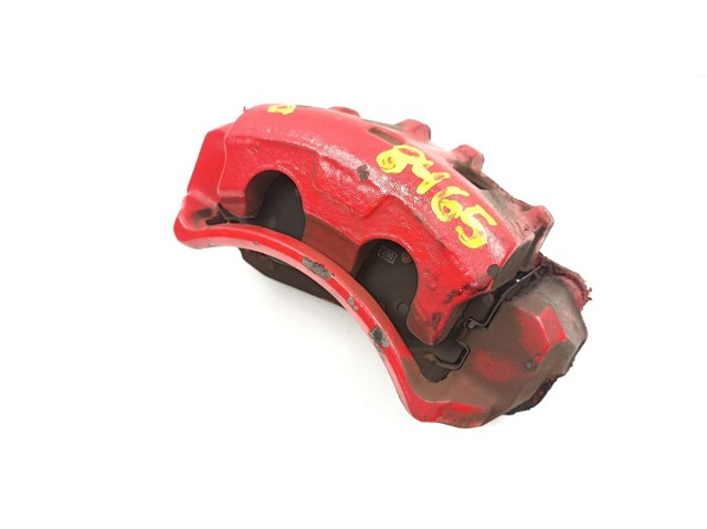 Suporte do freio dianteiro direito 96626068 GM