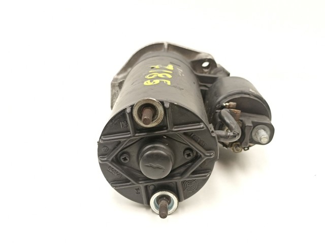 Motor de arranco A0041516501 MERCEDES