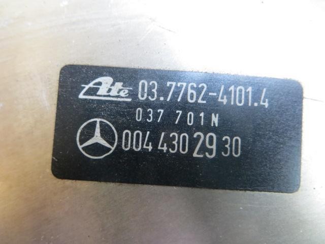 Reforçador dos freios a vácuo A0044302930 MERCEDES