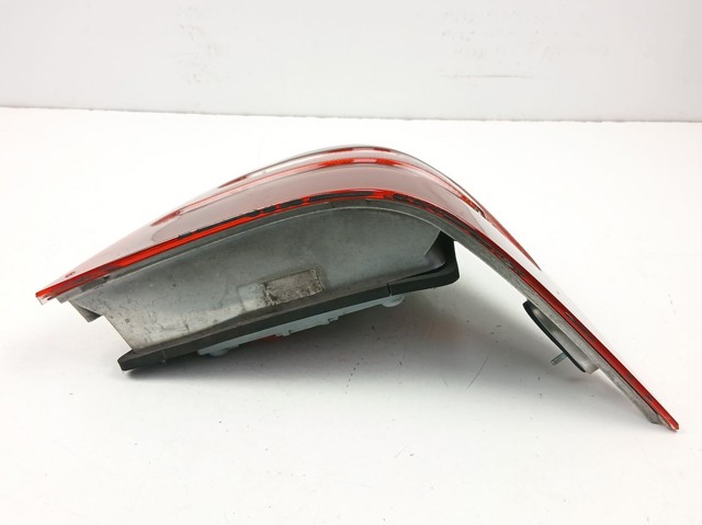 Lanterna traseira direita A2038200264 MERCEDES