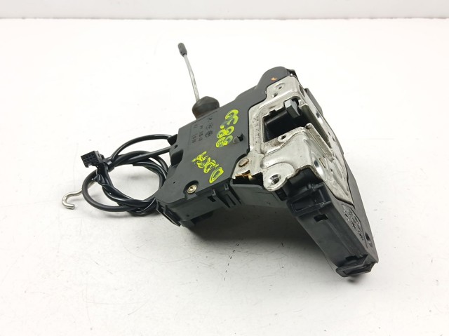Fecho da porta dianteira direita A2117200635 MERCEDES