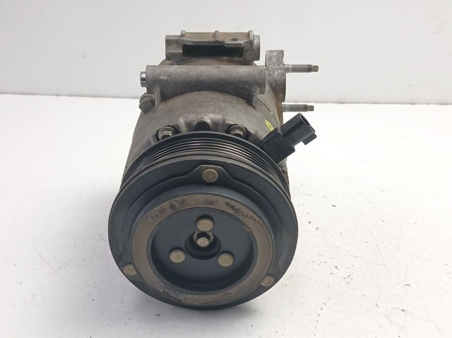 AV1119D629BA Ford