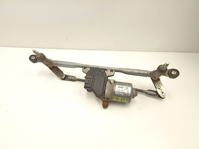 Trapézio de limpador pára-brisas BS5117K484AB FORD