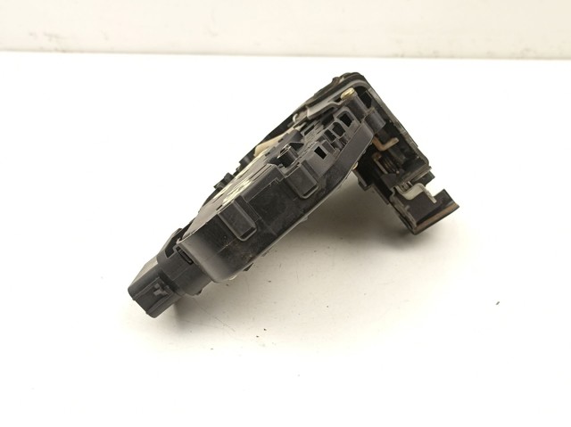 Fecho da porta dianteira direita FQJ000203 LAND ROVER