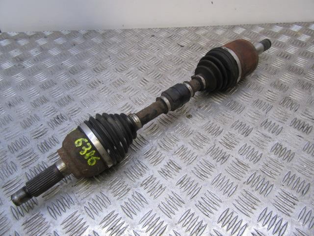 Semieixo (acionador) dianteiro direito GG2925500B MAZDA