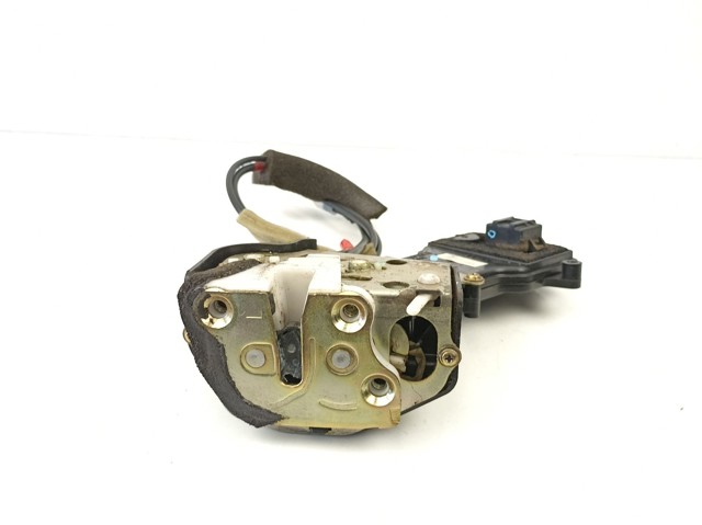 Fecho da porta traseira esquerda GJ6A73310D MAZDA