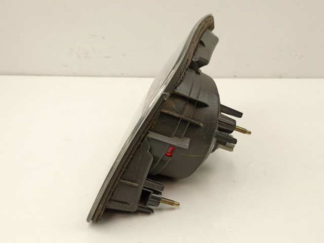 Lanterna traseira esquerda interna GJ6E513G0D MAZDA