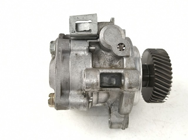 GJ6F32600 Mazda