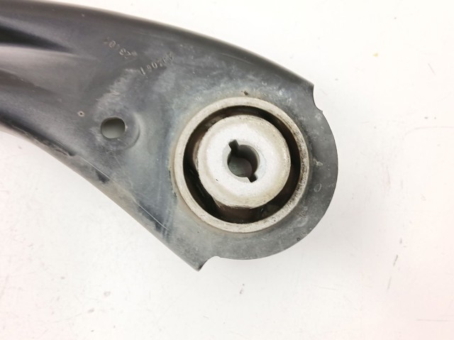 Braço oscilante inferior esquerdo de suspensão dianteira JX613A424AEB FORD