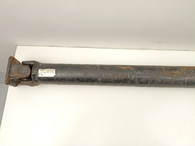 Junta universal traseira montada K01825100A HYUNDAI