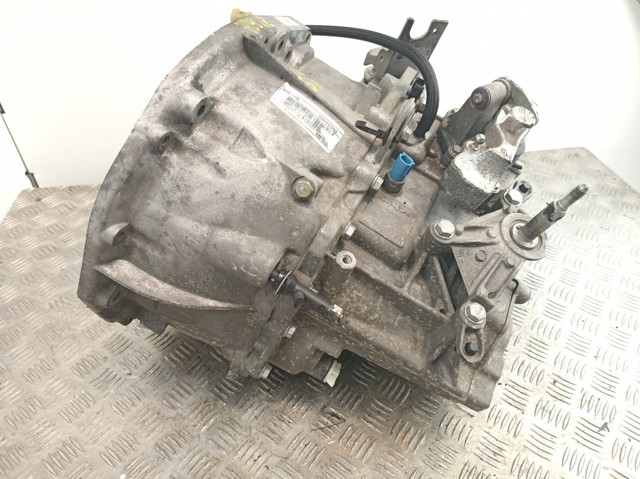 Caixa de Mudança montada (caixa mecânica de velocidades) ND0008 RENAULT