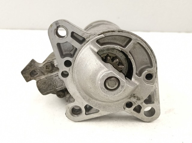 RF1H18400 Mazda