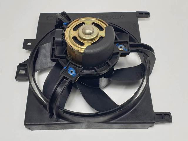 Difusor do radiador de esfriamento, montado com motor e roda de aletas 0003127V009 MERCEDES