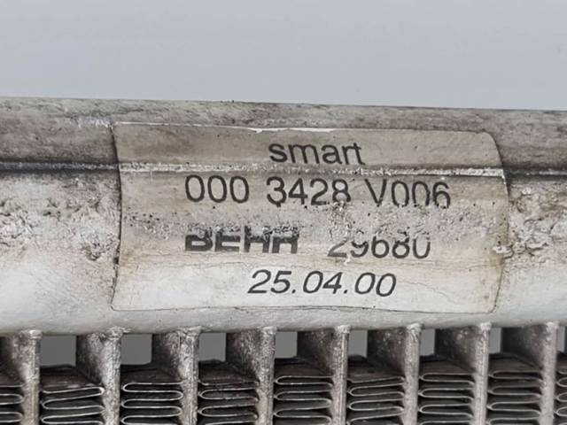 Radiador de esfriamento de motor 0003428V006 MERCEDES