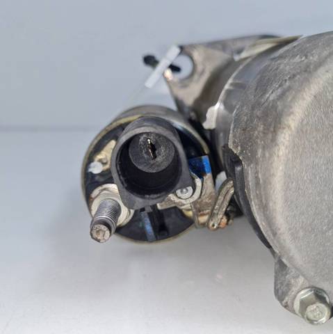 Motor de arranco 02Z911024K VAG