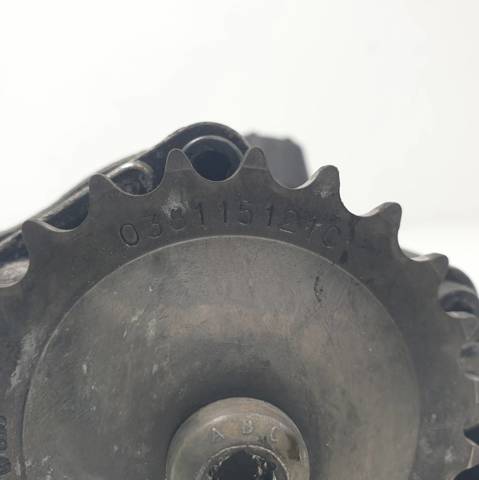 Bomba de óleo 038115105C VAG