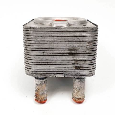 Radiador de óleo (frigorífico), debaixo de filtro 038117021A VAG