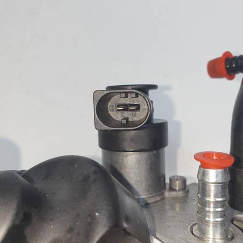 Bomba de combustível de pressão alta 04L130755D VAG