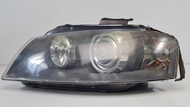 Luz esquerda 1307022488 VAG