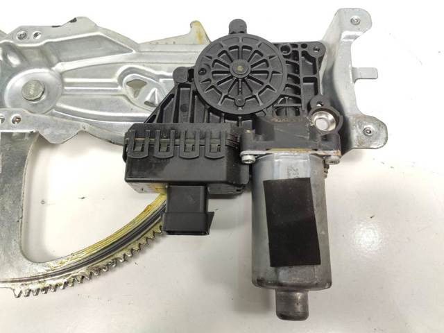 Motor de acionamento de vidro da porta dianteira esquerda 13132434 OPEL