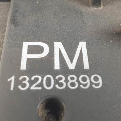 Fecho da porta dianteira esquerda 13203899 OPEL
