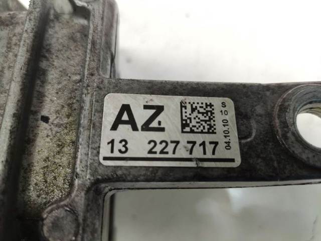 Coxim (suporte) direito de motor 13227717 OPEL