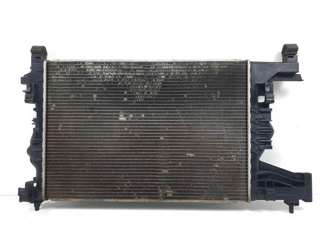 Radiador de esfriamento de motor 13267655 OPEL