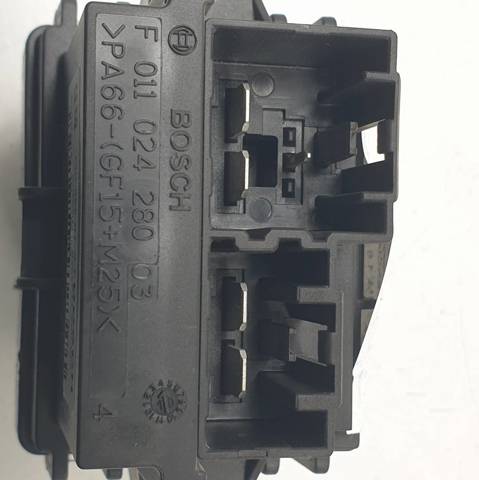Resistor (resistência) de ventilador de forno (de aquecedor de salão) 13503201 OPEL
