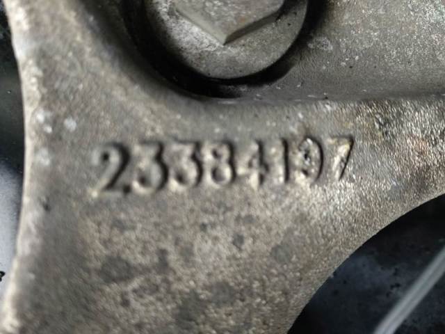 Cubo dianteiro 13507016 OPEL
