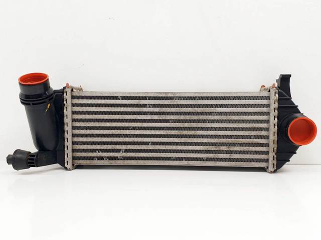 Radiador de intercooler 144963234R MERCEDES