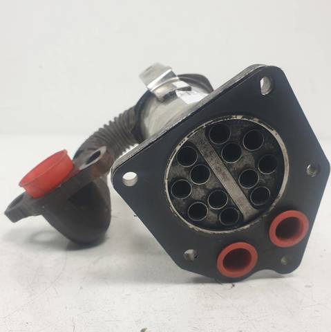 Radiador do sistema EGR de recirculação dos gases de escape 147352070R NISSAN
