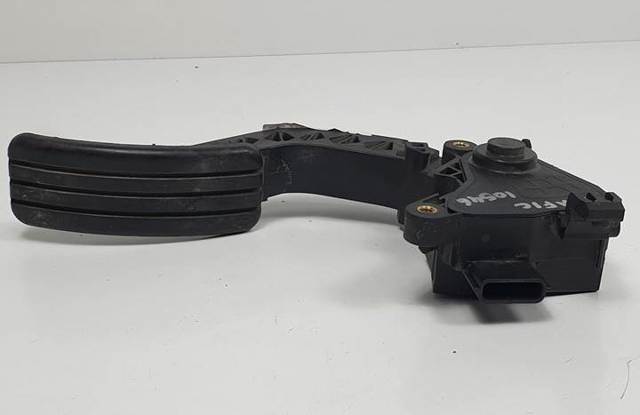 180027179R Renault (RVI)
