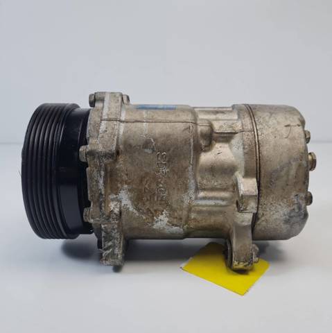 Compressor de aparelho de ar condicionado 1J0820803K VAG
