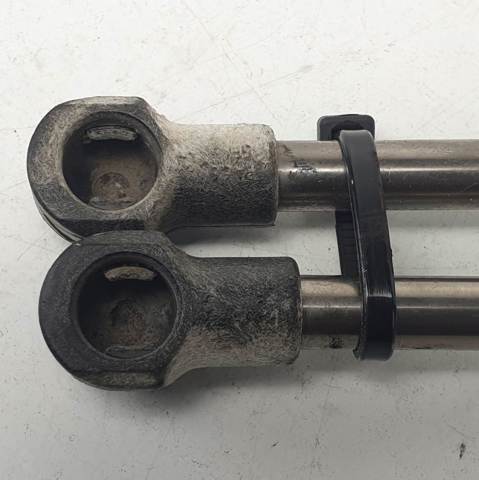 Amortecedor de tampa de porta-malas (de 3ª/5ª porta traseira) 1J6827550C VAG