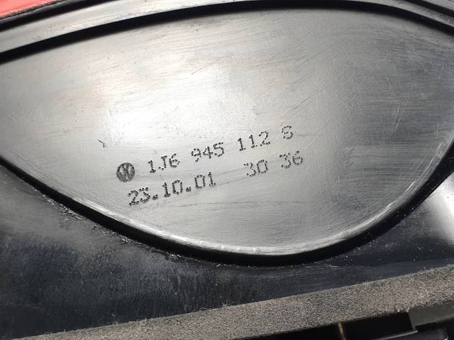 Lanterna traseira direita 1J6945112S VAG