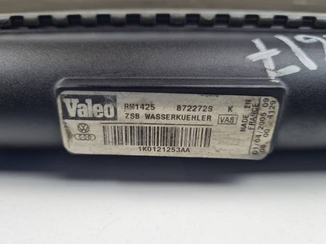 Radiador de esfriamento de motor 1K0121253AA VAG
