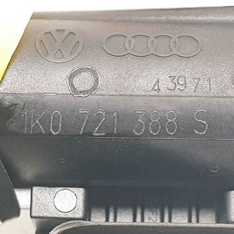 Cilindro mestre de embraiagem 1K0721388S VAG