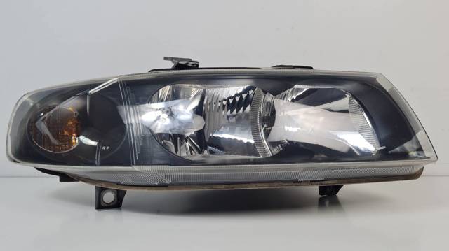 Luz direita 1M1941002D VAG