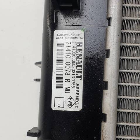 Radiador de esfriamento de motor 214100078R RENAULT